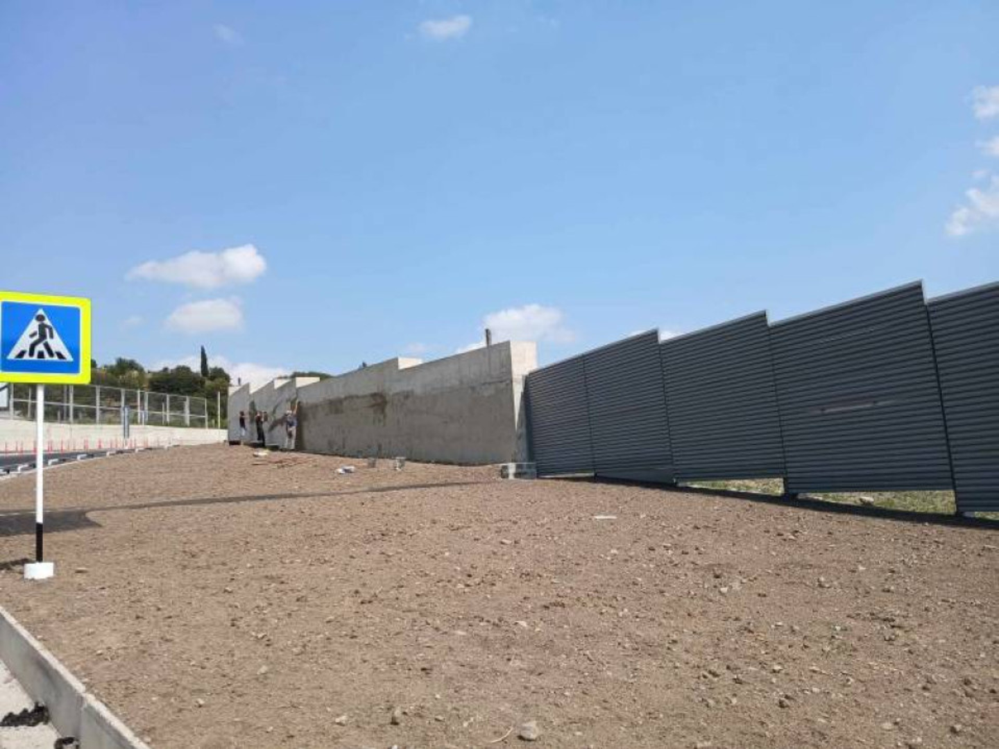 Կիրանցի սահմանային պատ